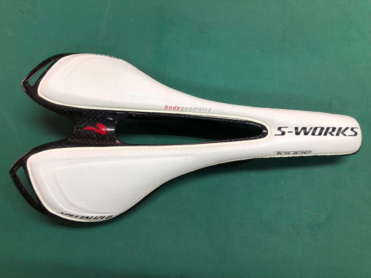 スペシャライズド S-WORKS カーボンサドル toupe(トゥーぺ スペシャライズド S-WORKS カーボンサドル toupe(トゥーぺ