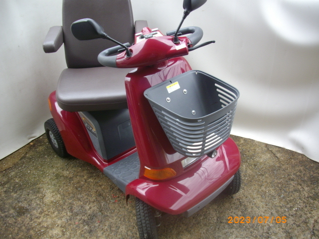 国内外の人気集結！ SUZUKI　2009年モデル　中古スズキセニアカーET4D　電動くるま椅子 電動車