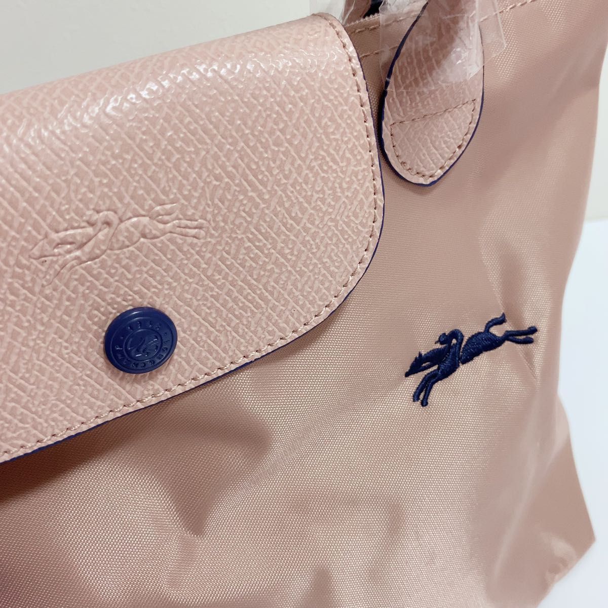 最安値】現品限り Sサイズ ピンクベージュ LONGCHAMP ロンシャン 最安値】現品限り Sサイズ ピンクベージュ LONGCHAMP ロンシャン