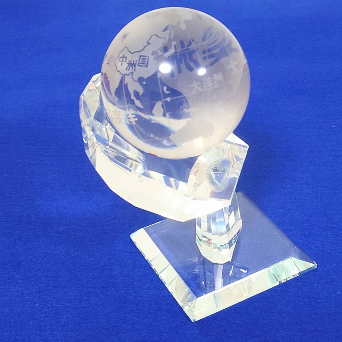 【 地球儀型 インテリア 置物 】クリスタルガラス製 水晶 置物 オブジェ　箱付き_画像4