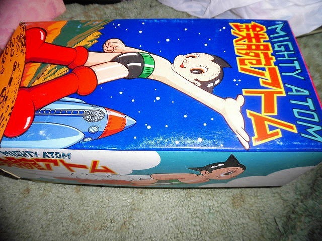 T20 Astro Boy tin plate zen my bili ticket association made in Japan hand .. insect several times only use?