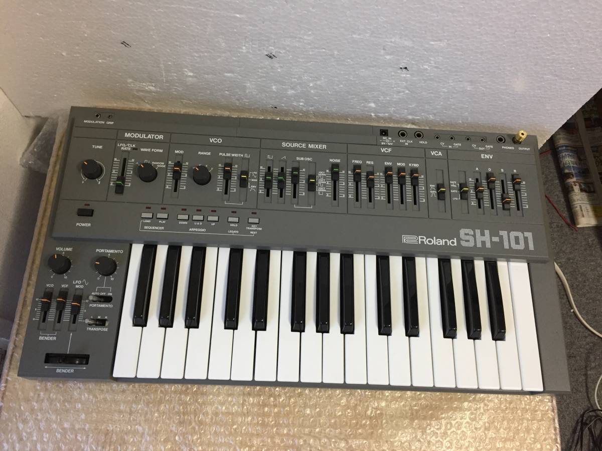 Roland/ローランド アナログシンセサイザー SH-101 通電OK 本体のみ