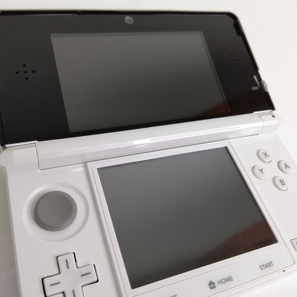 Nintendo ニンテンドー3DS アイスホワイト 画面極美品 任天堂 セット