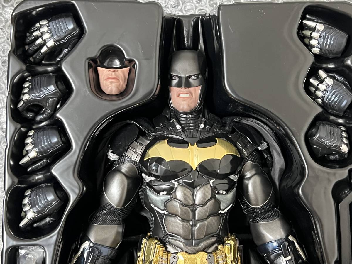 ホットトイズ ビデオゲーム・マスターピース 1/6 VGM037 バットマン アーカムナイト バットマン PRESTIGE EDITION の画像4