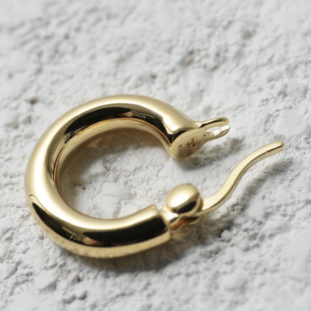 新品 TOMWOOD トムウッド ピアス Classic Hoop Thick Small 新品 TOMWOOD トムウッド ピアス Classic Hoop Thick Small