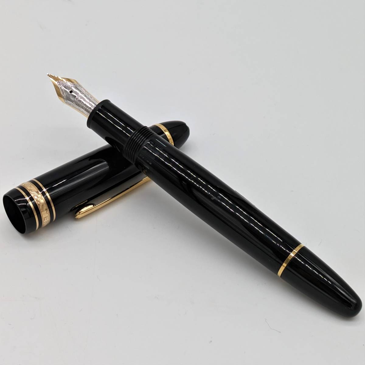 ★ MONTBLANC MEISTERSTUCK モンブラン マイスターシュテュック ペン先 4810 14K 万年筆_画像1