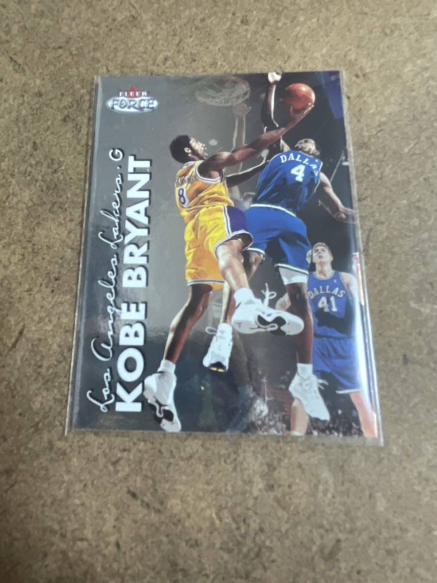 ◇コービー・ブライアント　トレーディングカード　トレカ　ロサンゼルス・レイカーズ　NBA KOBE BRYANT LAKERS フリアー　FLEER 2_画像1