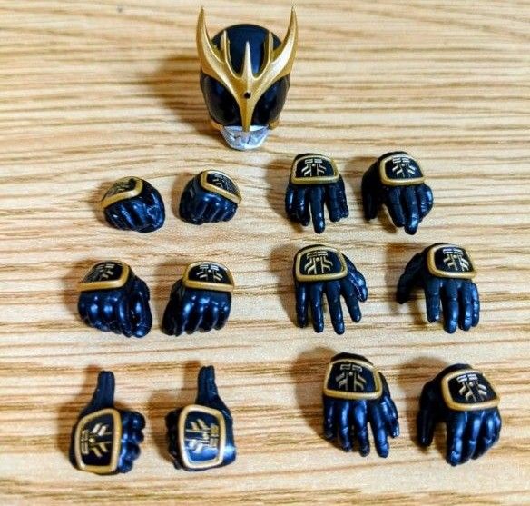 真骨彫 仮面ライダークウガ アルティメットフォーム ン・ダグバ・ゼバ