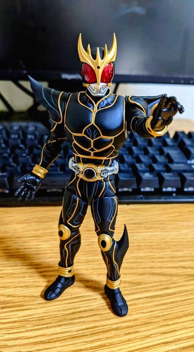真骨彫 仮面ライダークウガ アルティメットフォーム ン・ダグバ・ゼバ