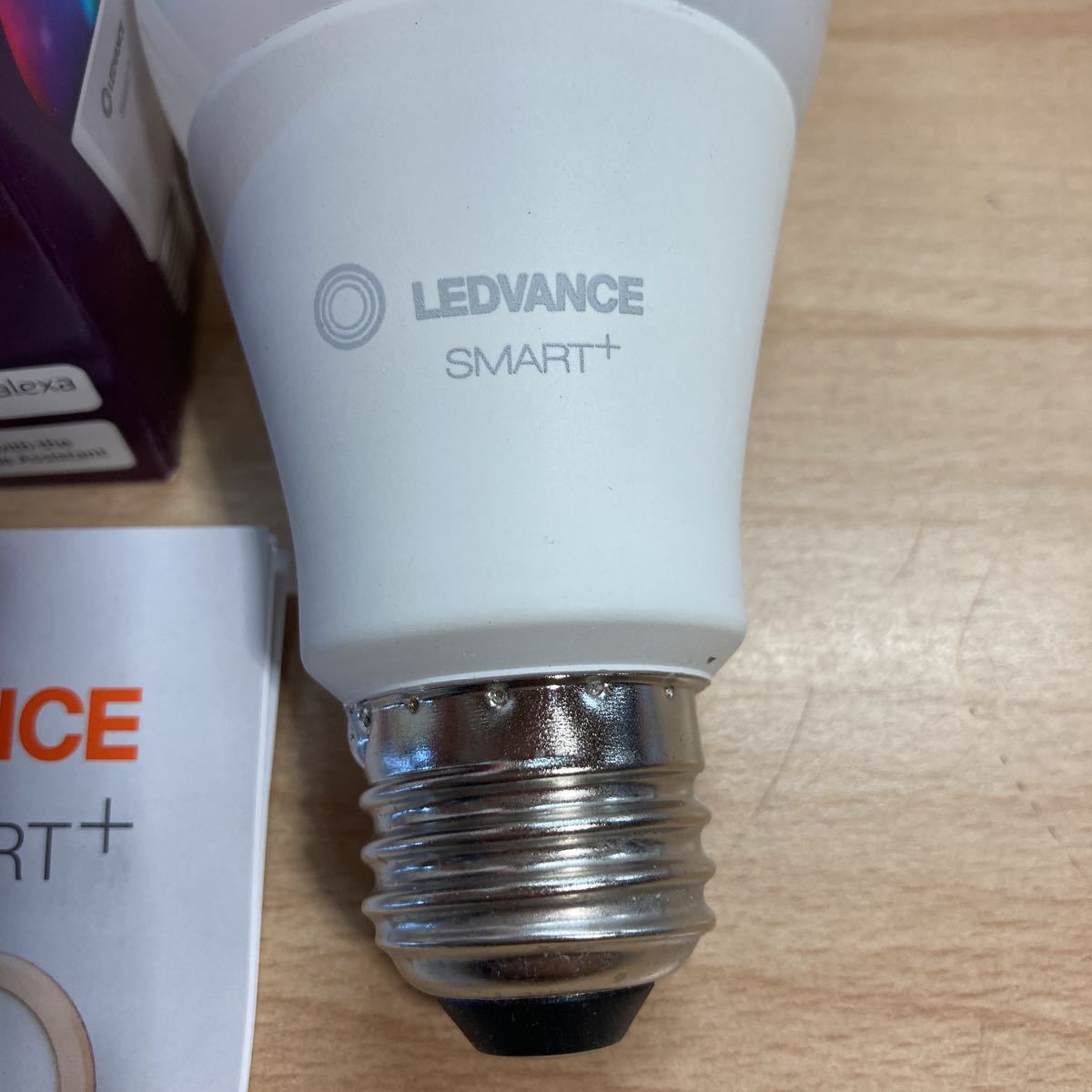 LEDVANCE SMART+ Zigbee接続 調光 調色 Amazon Alexa/Google Home対応 E26口金 800lm 10.5W まとめて50個 大量セット④_画像5