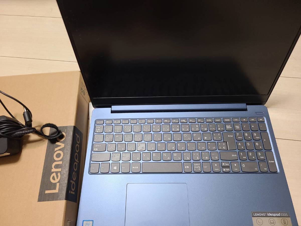 赤字 美品 薄型 Core i7 8550U メモリ8 SSD256 Lenovo IdeaPad 330-15