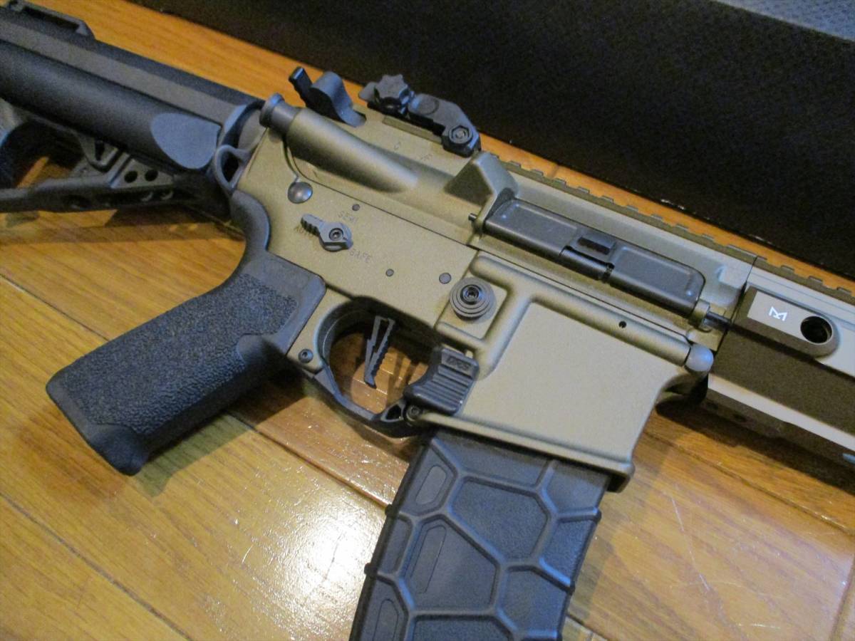 美品★VFC/AVALON SABERカービン プレミアムモデル フルメタル電動ガン_画像3