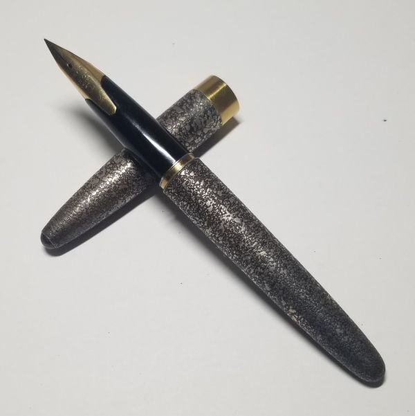 TR1359【中古万年筆】PILOT パイロット シルバーン いぶし 燻 18K 750