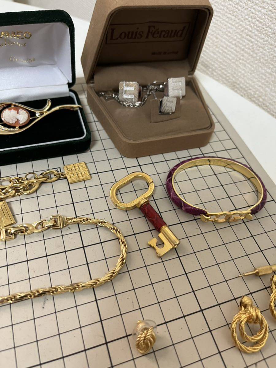 MONET NINA RICCI MAJORICA ブランドアクセサリー まとめ 年末年始