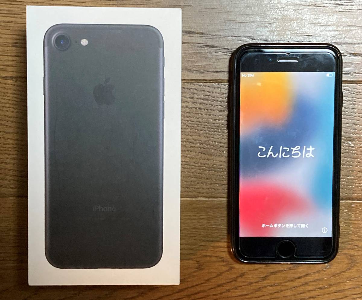 売れ筋がひクリスマスプレゼント！ SIMフリー IPHONE7 32GB ブラック