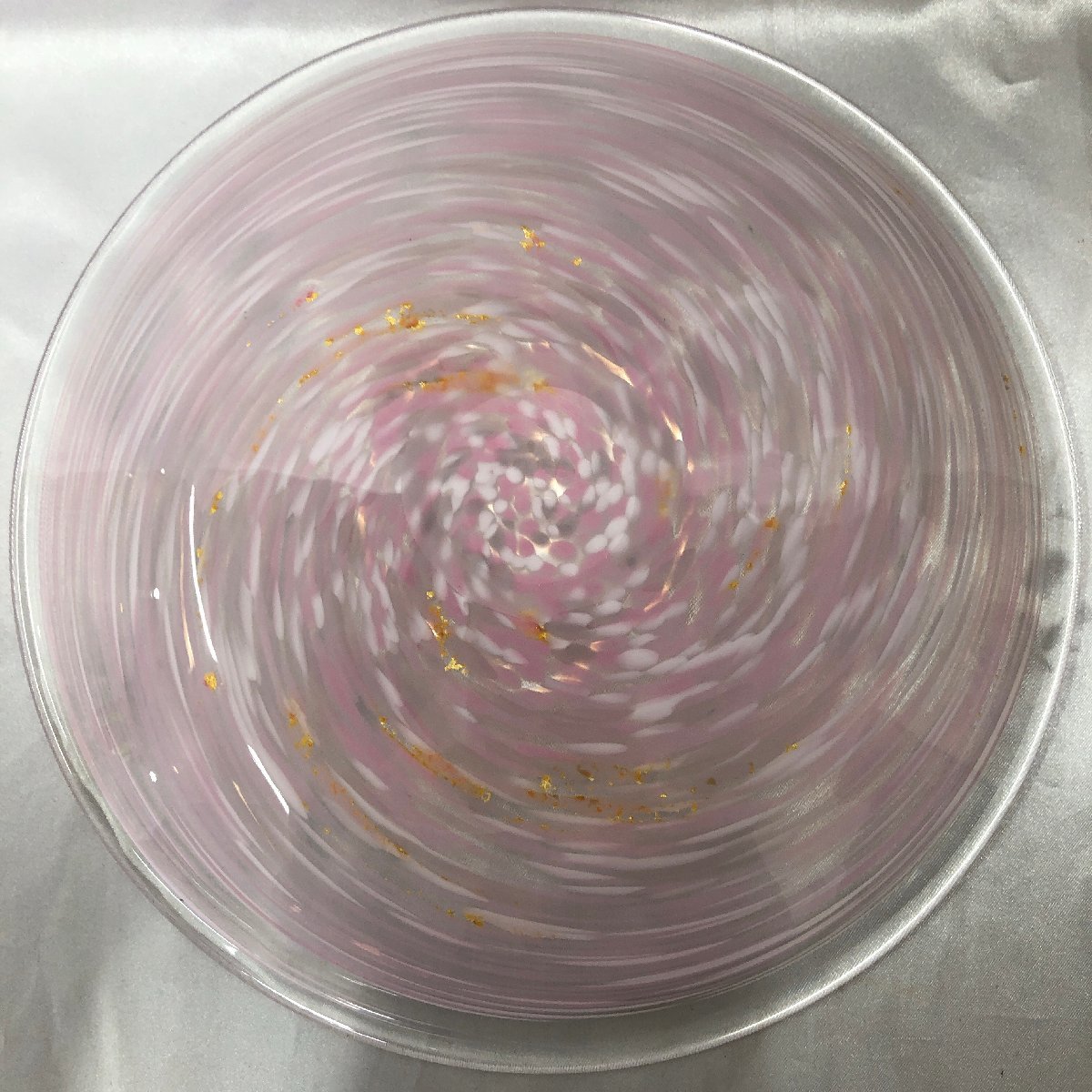 【長期保管品/KSH】ガラス製 丸皿 盛皿 中皿 径約23.5cm ガラス皿 洋食器　MZ0703_画像8
