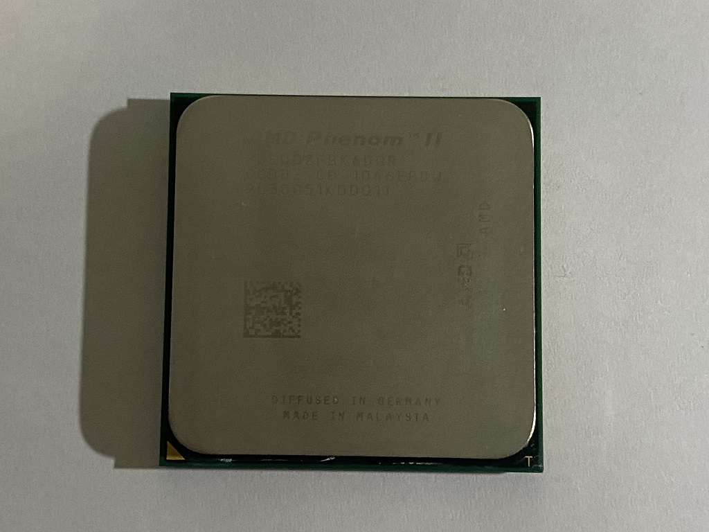 AMD Phenom II X6 1100T　3.3 GHz 6コアCPUプロセッサー・完全動作品_画像2