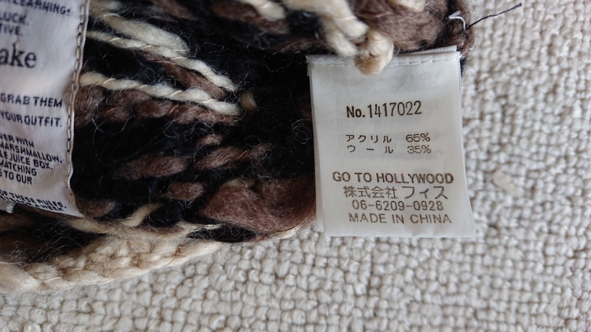 go 2 hollywood size M knitted cap .