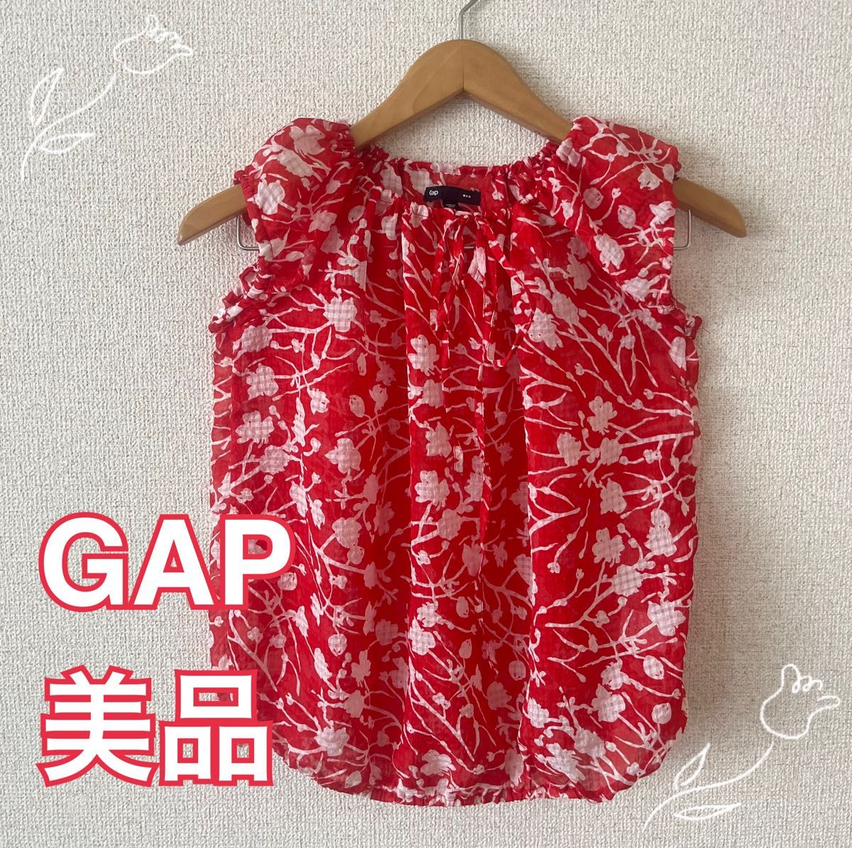 ☆ Gap  ☆ 試着のみ　小花柄　ブラウス　シャツ　透け感　赤　ギャップ　M