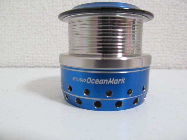 激安ブランド OCEANMARKオシャンマークカスタムスプールCT2500A ブルー