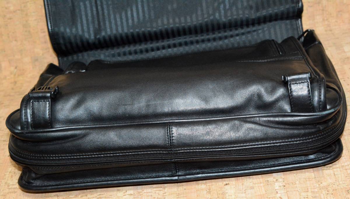  Tumi TUMI bag bag black black original leather briefcase business bag 