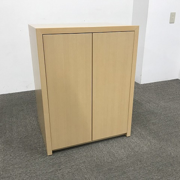 大人気新品 収納棚 観音扉 収納台 ナチュラル AZ-852816B 中古