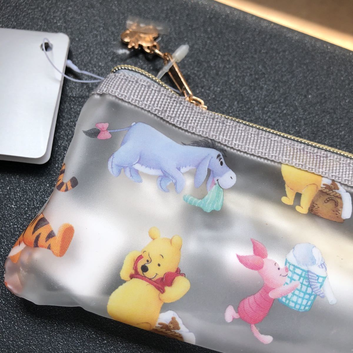 新品・未使用品・タグ付き】ディズニーDisneyくまのプーさんハブラシ
