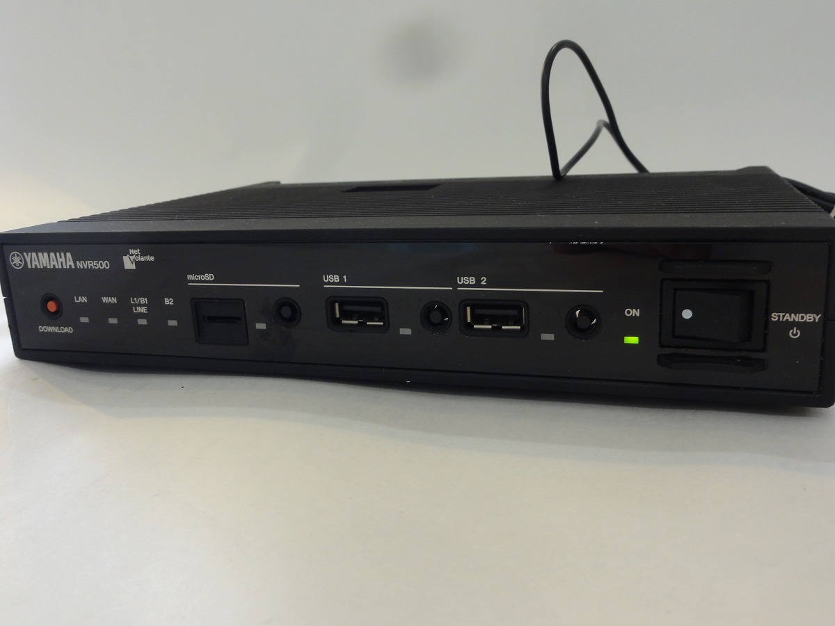 TTOWN☆ ジャンク品 YAMAHA ブロードバンドVoIPルーター NVR500 通電