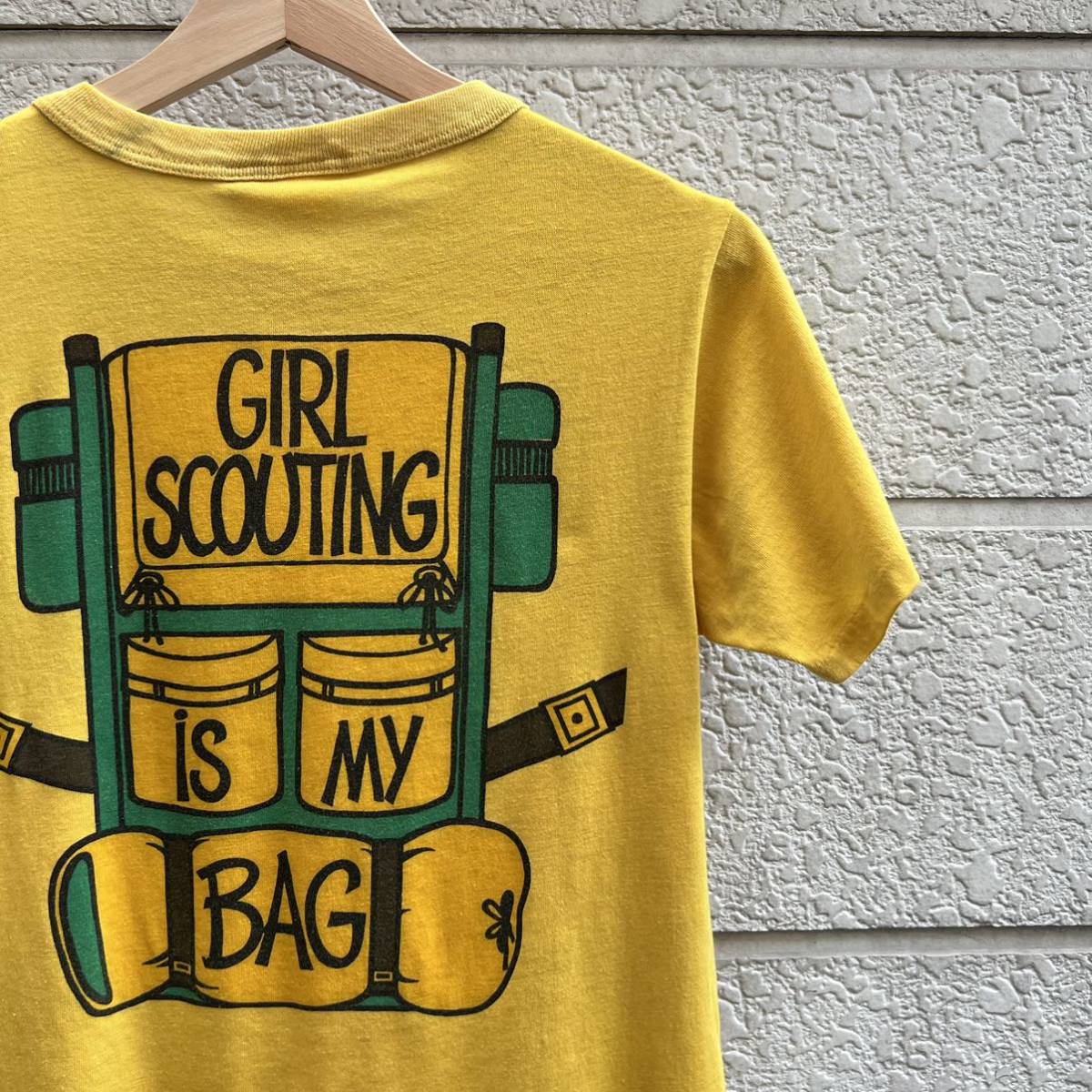 70s 80s USA古着 黄色 プリントTシャツ バックプリント 半袖Tシャツ GIRL SCOUTS ガールスカウト アメリカ古着 vintage ヴィンテージ