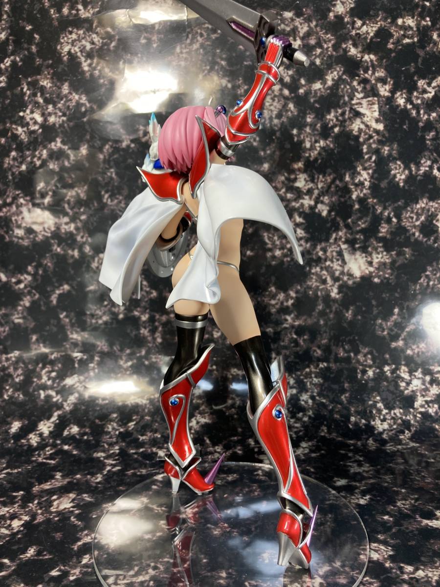 完成品 ブレイブ マシュ グリズリーパンダ ガレージキット