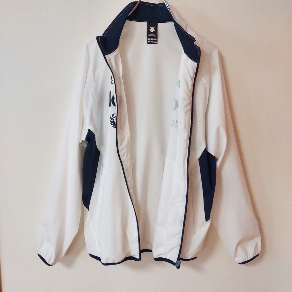 7-71【美品】DESCENTE デサントナイロンジャケットMOVE SPORTS 7-71【美品】DESCENTE デサントナイロンジャケットMOVE SPORTS
