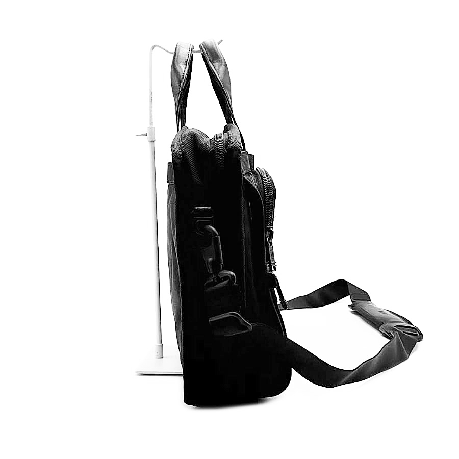 送料無料 美品 トゥミ ビジネスバッグ 鞄 26516DH ティーパス ミディアム スクリーン ラップトップ 黒 メンズの画像3
