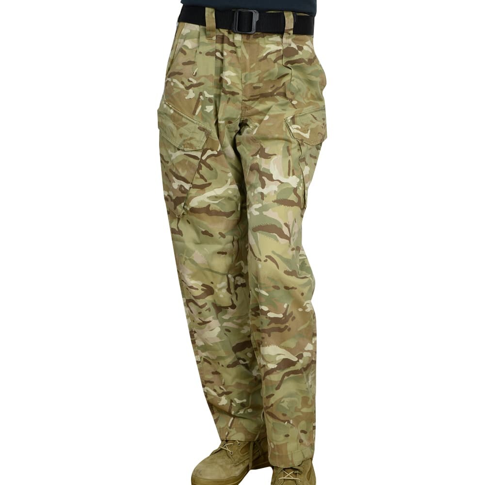 イギリス軍放出品 コンバットパンツ MTP迷彩 [ XXLサイズ / 並品 ] British Combat Trousers_画像1