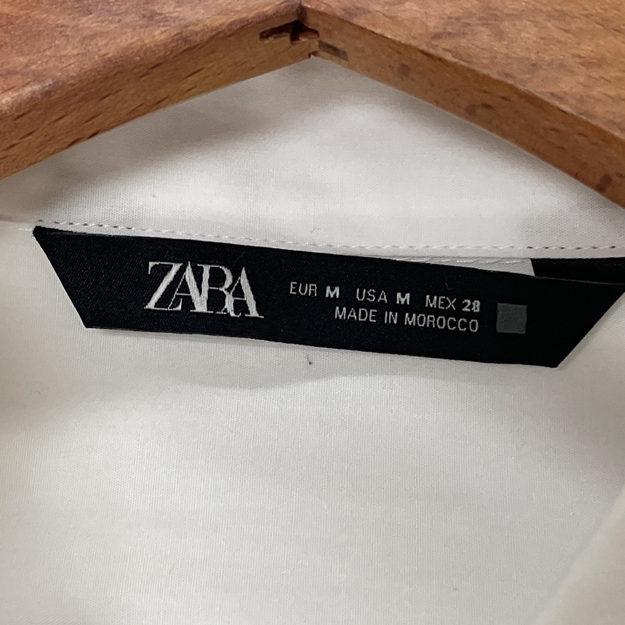 未使用品 /M/ ZARA ホワイト 長袖ロングシャツ レディース タグ カジュアル トップス 羽織り通勤定番 フェミニン 大人可愛い デイリー ザラ_画像4