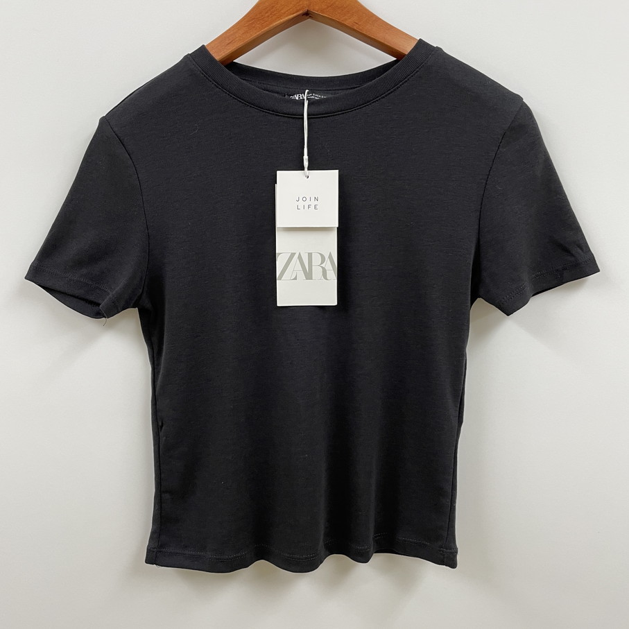 2セット 未使用品 /S/ ZARA ホワイト ブラック 半袖Tシャツ レディース タグ カジュアル トップス 通勤 定番 黒白大人可愛い デイリー ザラの画像6