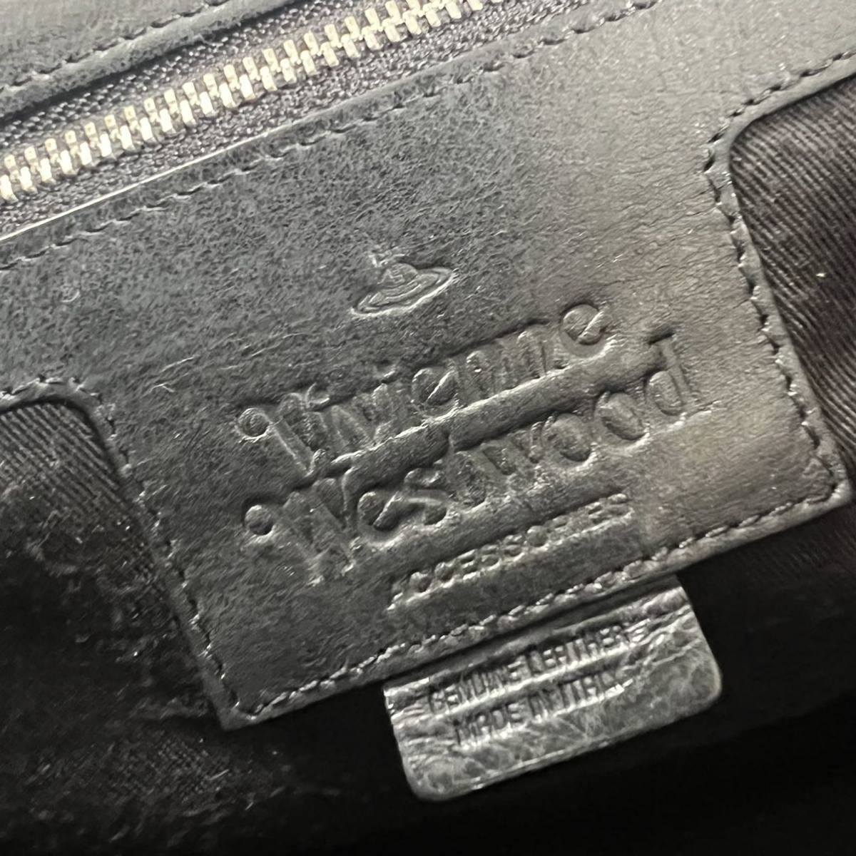 【送料無料】廃盤　Vivienne Westwood ヴィヴィアンウエストウッド スクイグル柄　ショルダーバッグ　レザー　オーブ金具　本革　ブラック_画像9