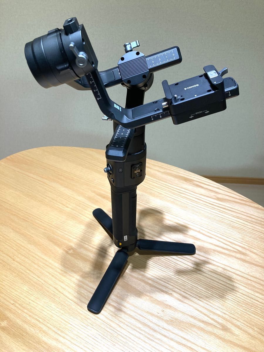 美品 DJI RONIN S エッセンシャル キット スタビライザー 3軸ジンバル