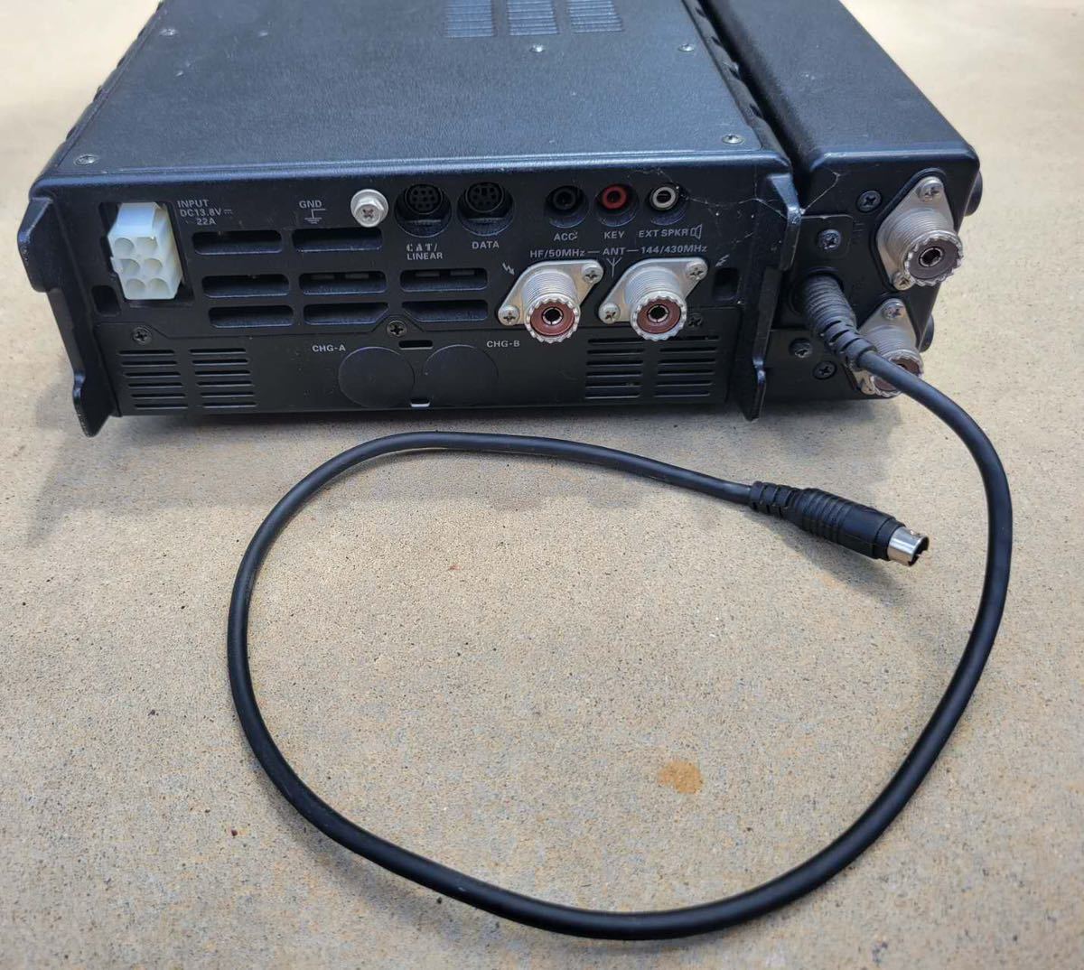 YAESU 八重洲 ヤエス 無線機 ☆FT-897 トランシーバー☆FC-30 アンテナ