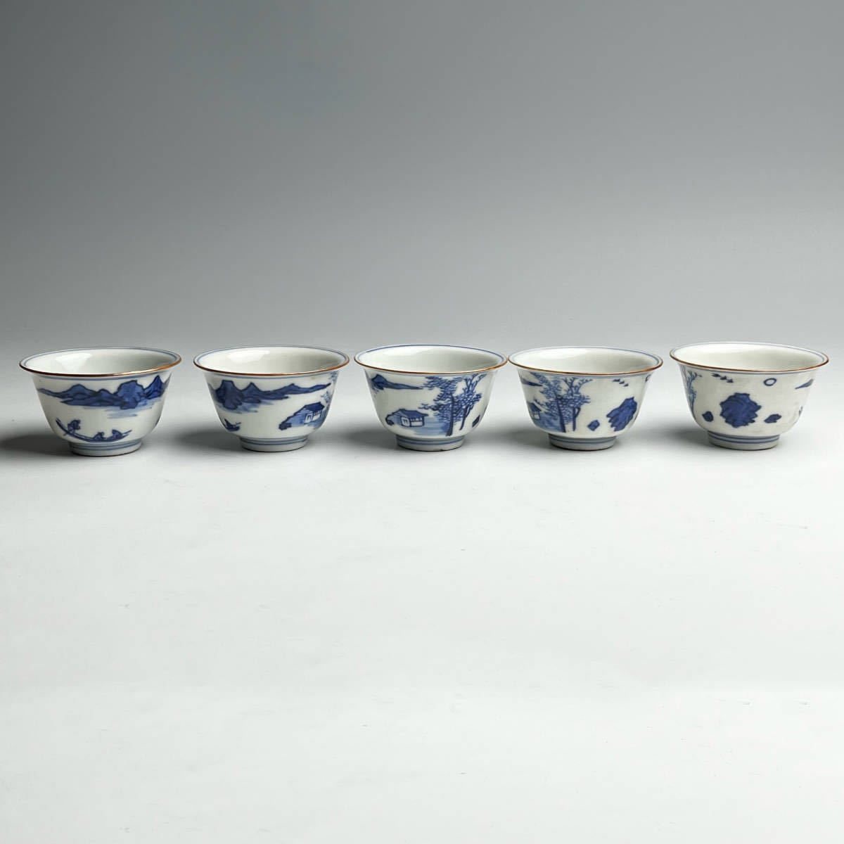 おしゃれ】 中国美術 青花 遊魚紋 煎茶 碗 五件 成化年製款 旧家蔵出