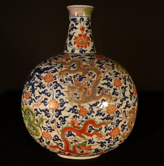 特別依頼出品三井家由来某寺院所蔵大明宣徳年製染付花瓶高さ約44