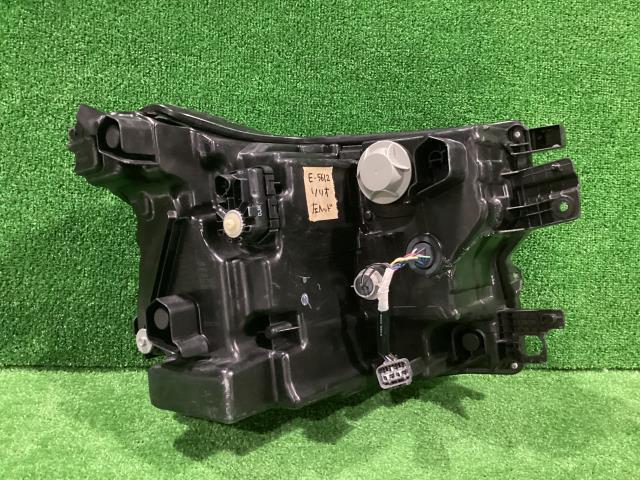 ソリオ 5AA-MA37S 左ヘッドランプASSY バンディット ※R2/8~ 100-593AB 35320-83SA0