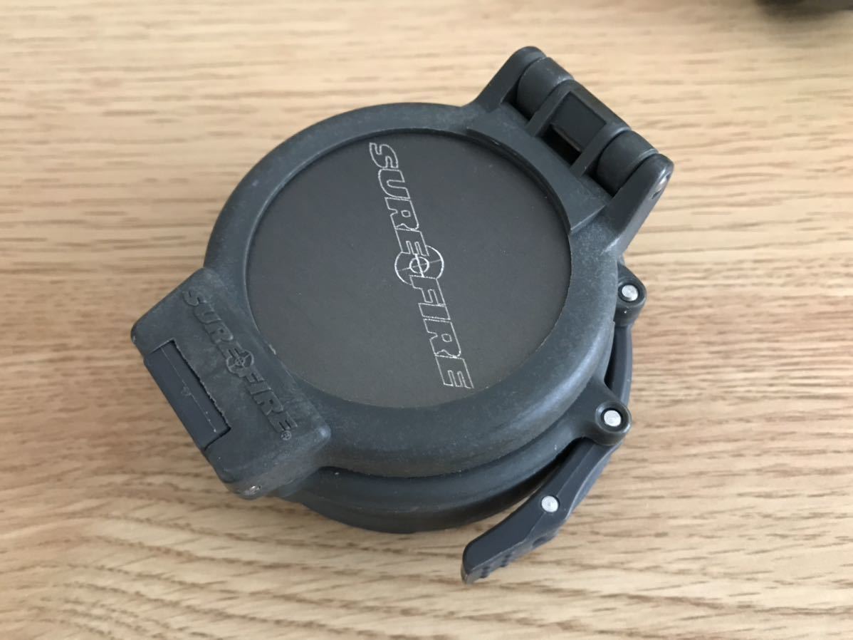 希少☆実物軍用☆SUREFIRE シュアファイア☆Millennium Series 希少☆実物軍用☆SUREFIRE シュアファイア☆Millennium Series