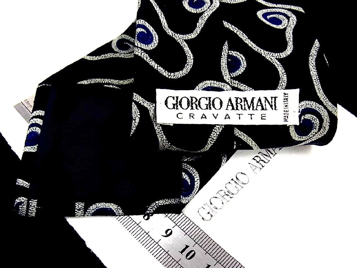 ♪今週の特売980円～♪1172♪状態並品【GIORGIO ARMANI】アルマーニ【デザイン 柄】ネクタイ♪_画像3