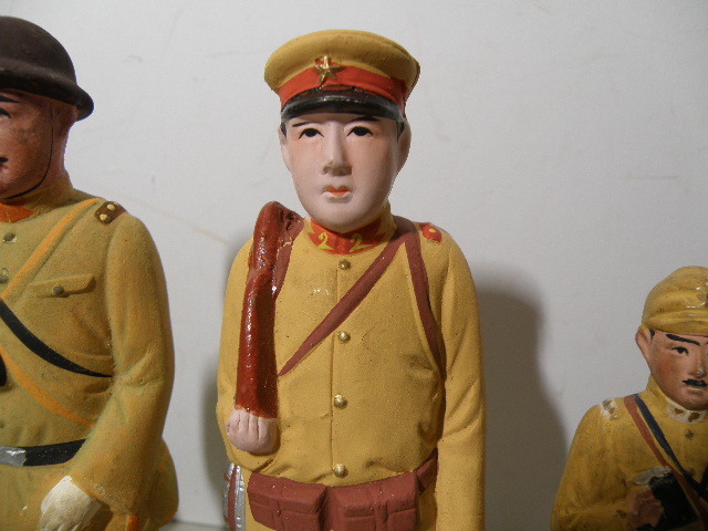 2体セット 土人形 兵隊さん 将校 旧日本軍 軍人 着物女性 射的人形 レトロ