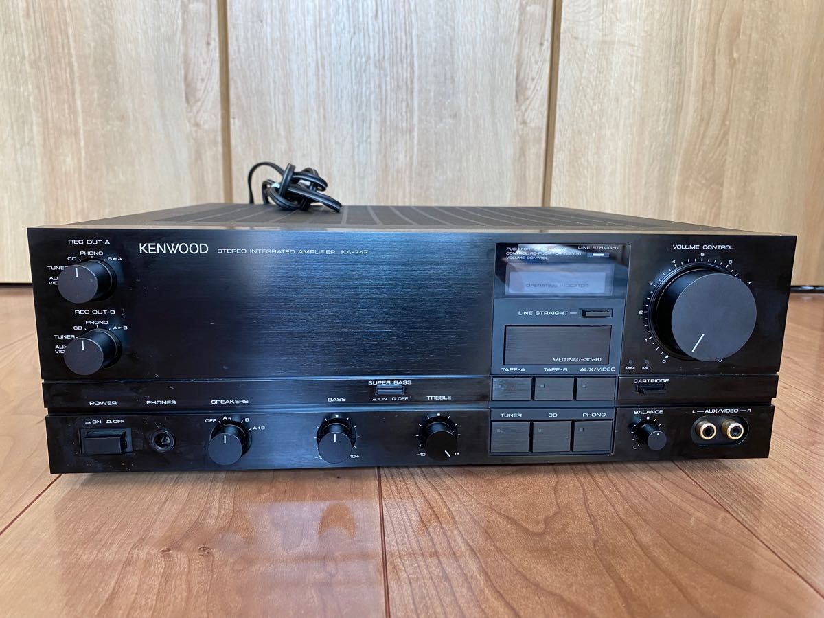 プリメインアンプ KENWOOD プリメインアンプ KA-747
