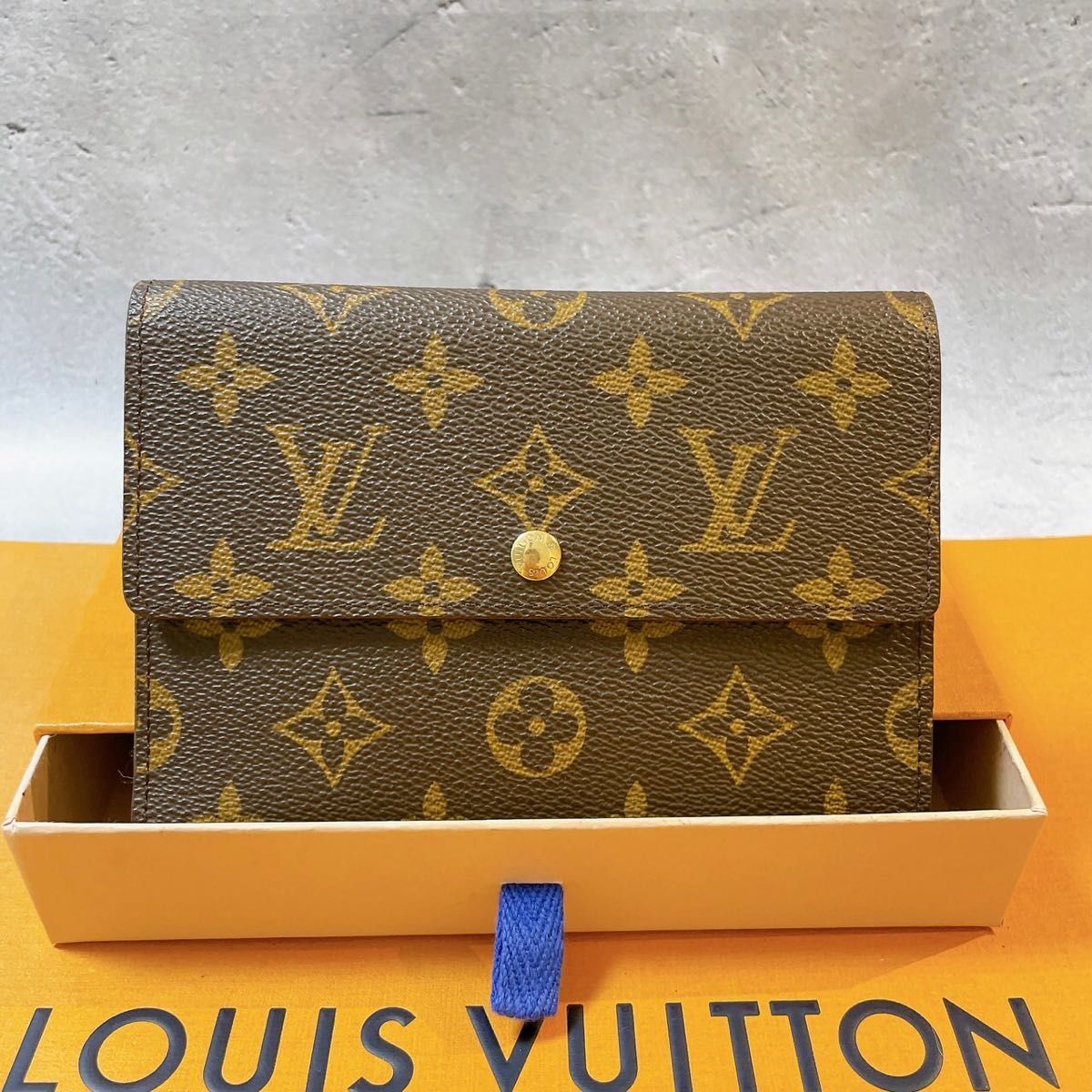 LOUISVUITTON ルイヴィトン ポルト モネ トレゾール エテュイ パピエ