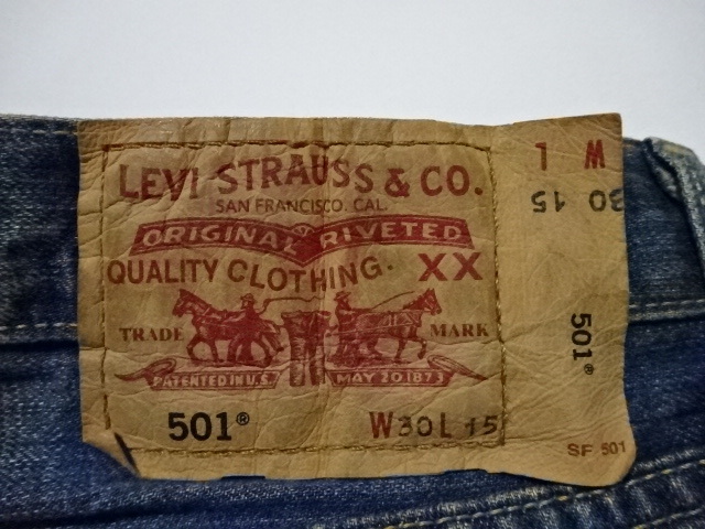 ●リーバイス LEVI'S デニム ハーフパンツ 501 W30 ボタンフライ●0719●_画像2