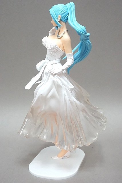 ★ バンプレスト ワンピース LADY EDGE:WEDDING NEFELTARI VIVI ネフェルタリ・ビビ フィギュア_画像5