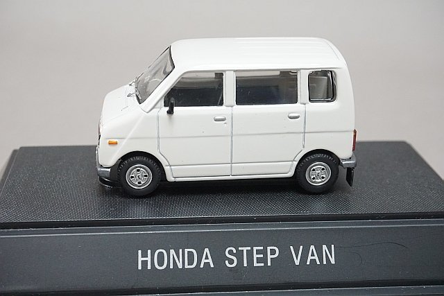 EBBRO Honda LIFE 1:43 スケール シルバー EBBRO Honda LIFE 1:43 スケール シルバー Ebbro 1/43 Honda