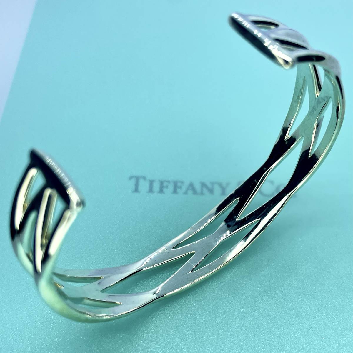 ティファニー TIFFANY ケルティック ノット バングル SV925 希少 ティファニー TIFFANY ケルティック ノット バングル SV925 希少